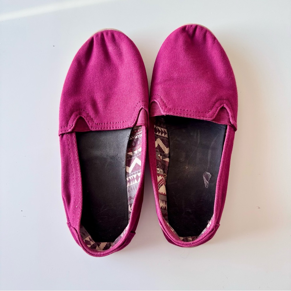 Canvas Magenta Fuchsia Dark Pink Slip-On Shoes like Tom’s